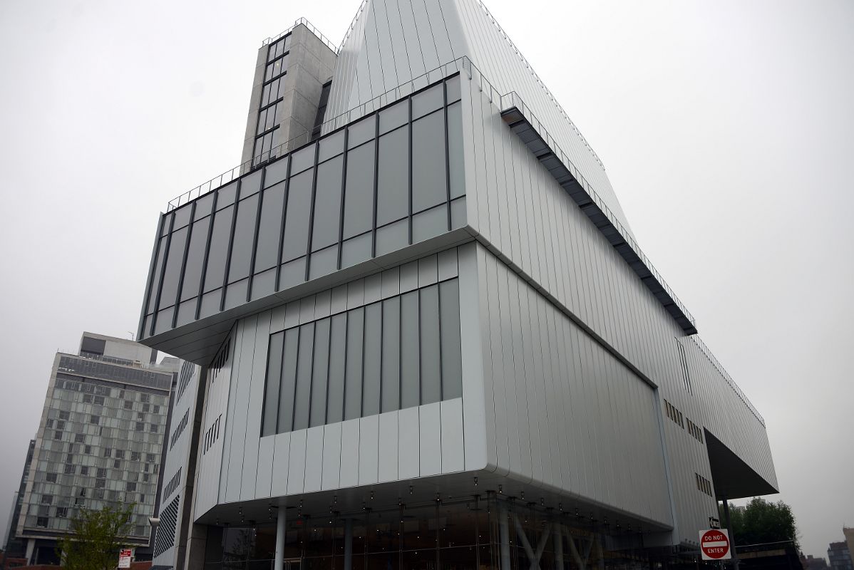 02B The New Whitney Museum Of American Art Outside New York City